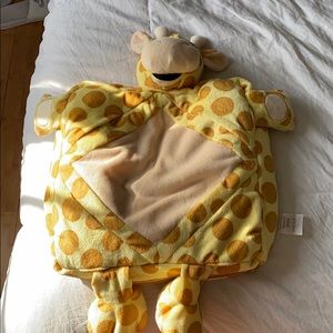 ⭐️giraffe ipad holder